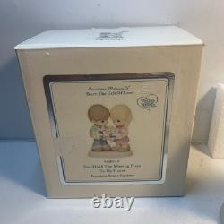HTF! Precious Moments 149030 YOU HOLD THE MISSING PIECE TO MY HEART with Box Q