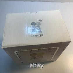 HTF! Precious Moments 149030 YOU HOLD THE MISSING PIECE TO MY HEART with Box Q
