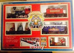 Holiday Nutcracker Express Christmas Train Set with 5 Cars Plus Track VINTAGE