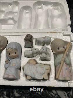 Jonathan& David Enesco Precious Moments Collection THE NATIVITY Set 19 Pieces