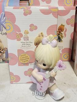 LOT OF 5- 2004 Precious Moments PM Rocks Friendship Bands Us Together Figurines