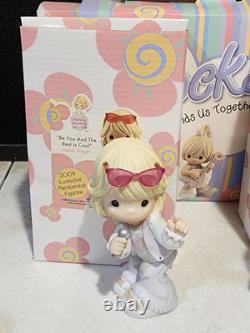 LOT OF 5- 2004 Precious Moments PM Rocks Friendship Bands Us Together Figurines