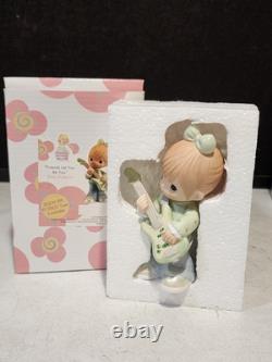 LOT OF 5- 2004 Precious Moments PM Rocks Friendship Bands Us Together Figurines