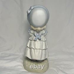 Large 1995 Precious Moments Figurine #152277 He Loves Me Limited Edition