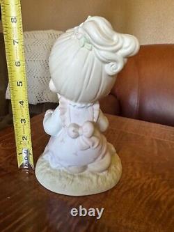 Large 7-8 in tall Precious Moments Limited Edition Gather Your Dreams 1992