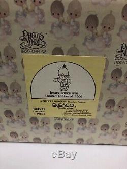 Limited Edition 104531 Precious Moments Jesus Loves Me 450/1000 Double Signed