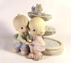 Limited Edition # 998 Of 5,000 Love Is The Fountain Of Life Precious Moments