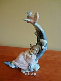 Lladro Heaven's Lullaby Baby Girl on Moon Porcelain Figurine # 6583 Retired