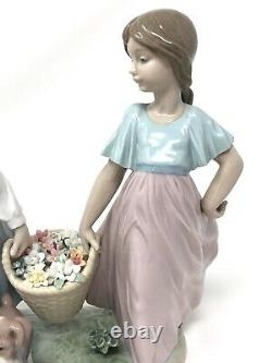 Lladro Springtime Harvest MINT