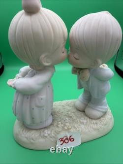 Lot 12 of precious moments figurines