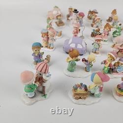 Lot 34 Hawthorne Christmas Village Precious Moments Mini Figurines Rare 82230