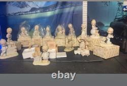 Lot Of 15 Vintage Jonathan & David Antique Precious Moments Figurines