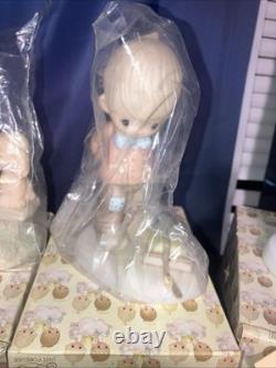 Lot Of 15 Vintage Jonathan & David Antique Precious Moments Figurines