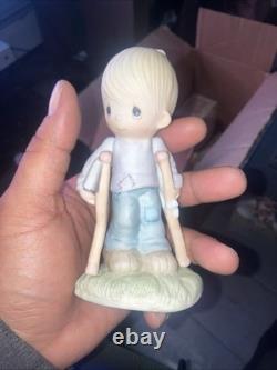 Lot Of 15 Vintage Jonathan & David Antique Precious Moments Figurines
