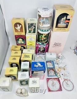 Lot Of 37 Vintage Precious Moments Christmas Ornament Figurines In Boxes 2964