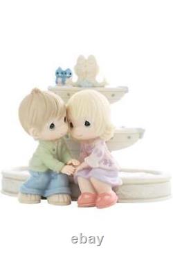 Love Is The Fountain Of Life Precious Moments Ltd Figurine 830017 New in Box
