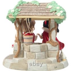 New PRECIOUS MOMENTS DISNEY Figurine SNOW WHITE Princess Prince Love Well LTD