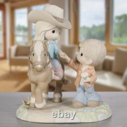 New PRECIOUS MOMENTS Figurine LOVE LEEDS THE WAY Cowgirl Horse Ride Couple LTD