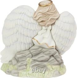 New PRECIOUS MOMENTS Figurine NEWBORN KING Baby Jesus Angel LIMITED EDITION