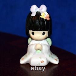 PRECIOUS MOMENTS 2001 KONNICHIWA FRIENDS Japanese Girl 796581 VERY RARE