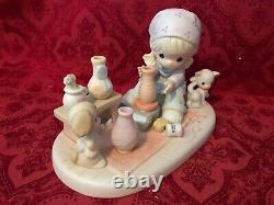 PRECIOUS MOMENTS 2004 4001571 MAKE EVERYTHING A MASTERPIECE NEW WithBOX-MINT