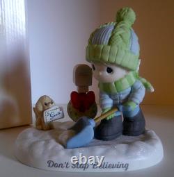 PRECIOUS MOMENTS Don't Stop Believing #181013 2017 BRAND NEW & RARE