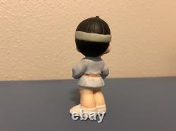 PRECIOUS MOMENTS EVERYBODY HAS A PART Asian Version RARE Mint #731625 1999 Box