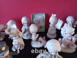 PRECIOUS MOMENTS LOT OF 26 PIECES All older