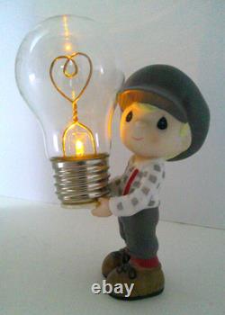 PRECIOUS MOMENTS You Light Up My Life #163003 BRAND NEW & VERY RARE