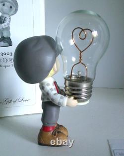 PRECIOUS MOMENTS You Light Up My Life #163003 BRAND NEW & VERY RARE