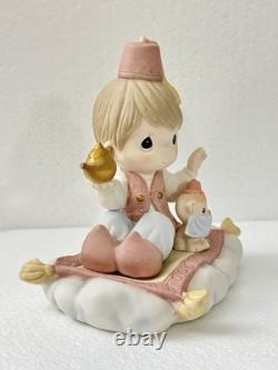 PRECIOUS MOMENTS Your Wish Is My Command Disney Showcase RARE