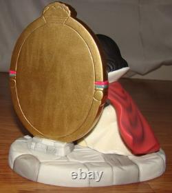 Precious Moment Disney Showcase YOUR KINDNESS SHINES THROUGH (242006) Snow White