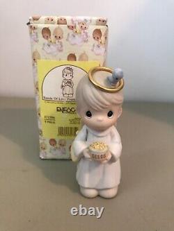 Precious Moment Figurine 271586 Seeds Of Love From The Chapel Exclusive