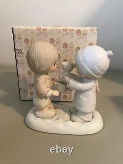 Precious Moment Figurine E0504 Christmastime Is For Sharing Retired 1990