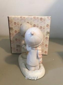 Precious Moment Figurine E0504 Christmastime Is For Sharing Retired 1990