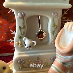 Precious MomentsSIGNED 532932 It's Almost Time For Santa No Box 2001