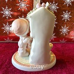 Precious MomentsSIGNED 532932 It's Almost Time For Santa No Box 2001