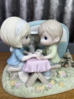 Precious Moments #104048 I'm A Happy Camper When I'm With You Figurine Withbox