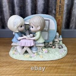 Precious Moments #104048 I'm A Happy Camper When I'm With You Figurine Withbox