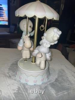 Precious Moments 139475 Love Makes The World Go Round Limited Edition