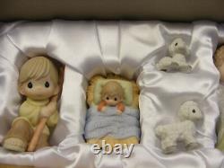 Precious Moments 13 Piece Deluxe Set Nativity Includes Stable 2008 L-1