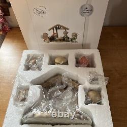 Precious Moments 199301 For Unto Us A Child Is Born Hallmark Exclusive 7 Piece