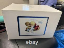 Precious Moments 2010 Figurines limited edition I Cherish Our Moments Together