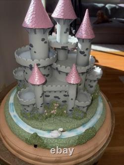 Precious Moments 2012 Ultimate Disney Princess Castle Large Lights Up RARE READ