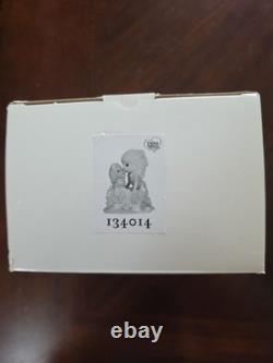 Precious Moments 2013 #134014 WE'RE IN THIS TOGETHER Figurine NIB