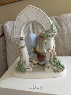 Precious Moments 2013 A SAVIOR IS BORN Nativity Joseph, Mary, Jesus LIMITED