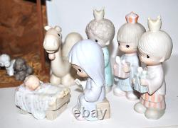 Precious Moments 22 piece Porcelain Figurines 1979-1994+ Wood & Straw Stable