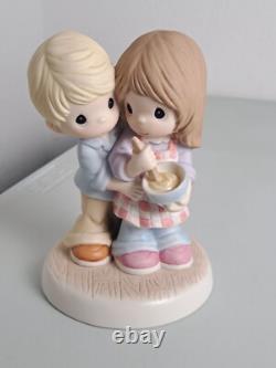 Precious Moments 241025 I'LL HOLD YOU NOW AND ALWAYS Figurine 2023- NO BOX