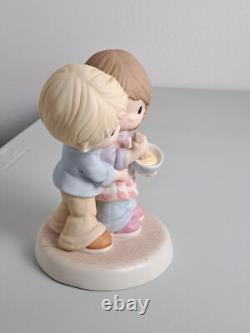 Precious Moments 241025 I'LL HOLD YOU NOW AND ALWAYS Figurine 2023- NO BOX