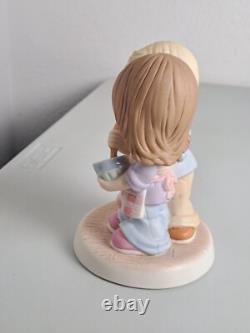 Precious Moments 241025 I'LL HOLD YOU NOW AND ALWAYS Figurine 2023- NO BOX